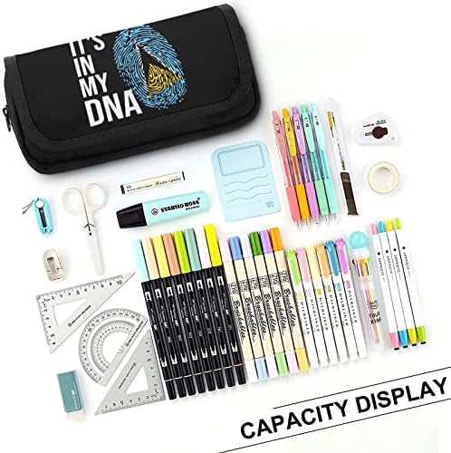Este în ADN -ul meu Saint Lucia Flag Pencil Carcasă Double Zip Pen Bag cu o capacitate mare de stilou Sagină de papetărie pentru biroul de acasă